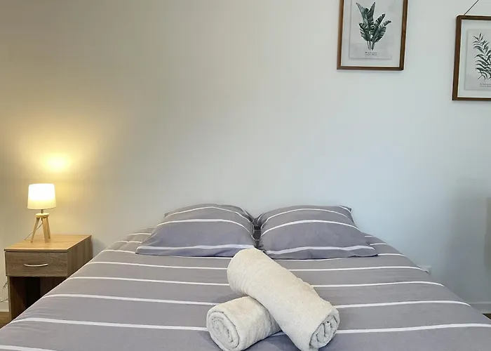 La Loge - - Centre - 2 Pers *